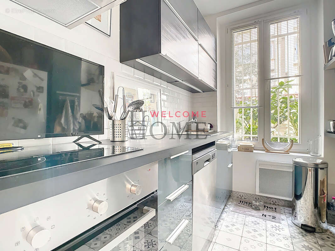 Appartement à LEVALLOIS-PERRET