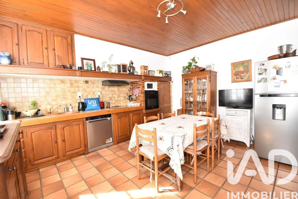 Photo 7 - Maison à SAINTE-FOY-DE-PEYROLIERES