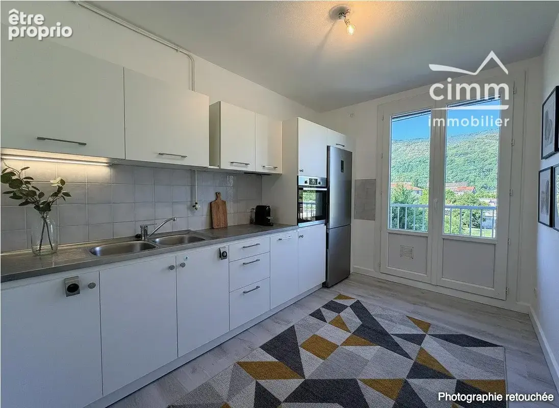Appartement à SEYSSINET-PARISET