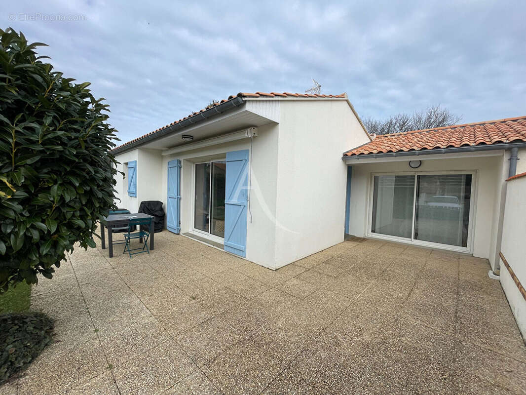 Maison à SAINT-VINCENT-SUR-JARD