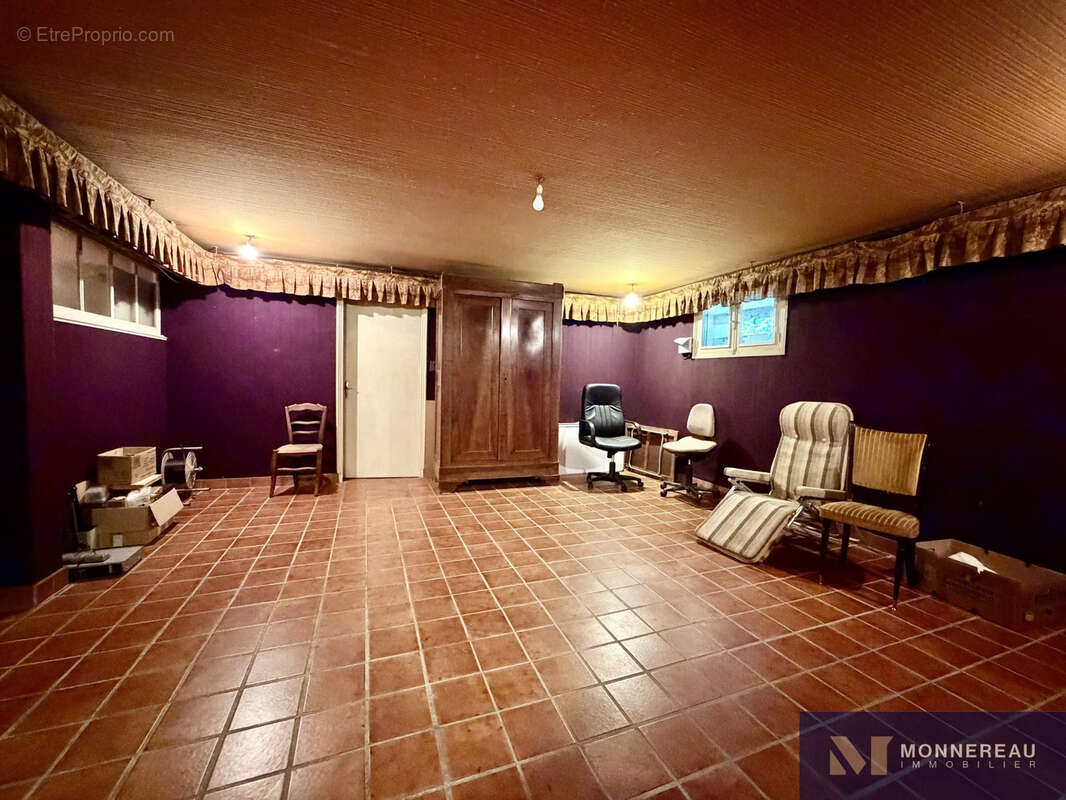 Belle maison en pierre avec grand terrain - photo 15