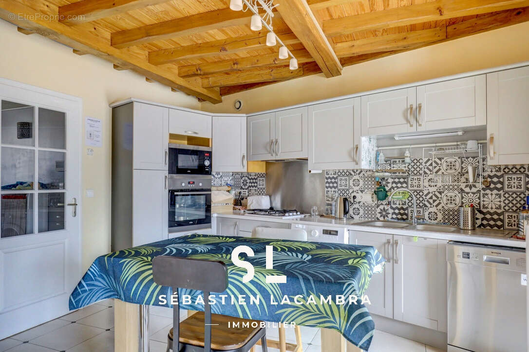 Maison à LISLE-SUR-TARN