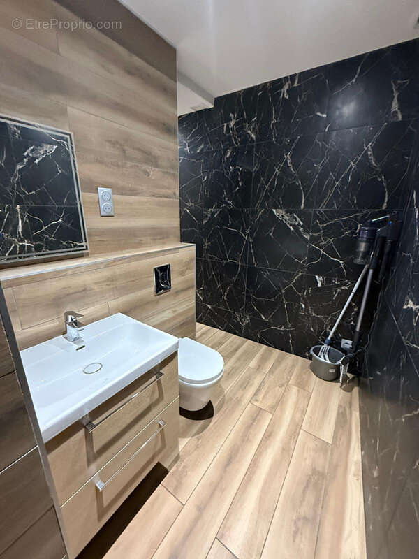 Haute-ville ensemble de 13 appartements loués - photo 8