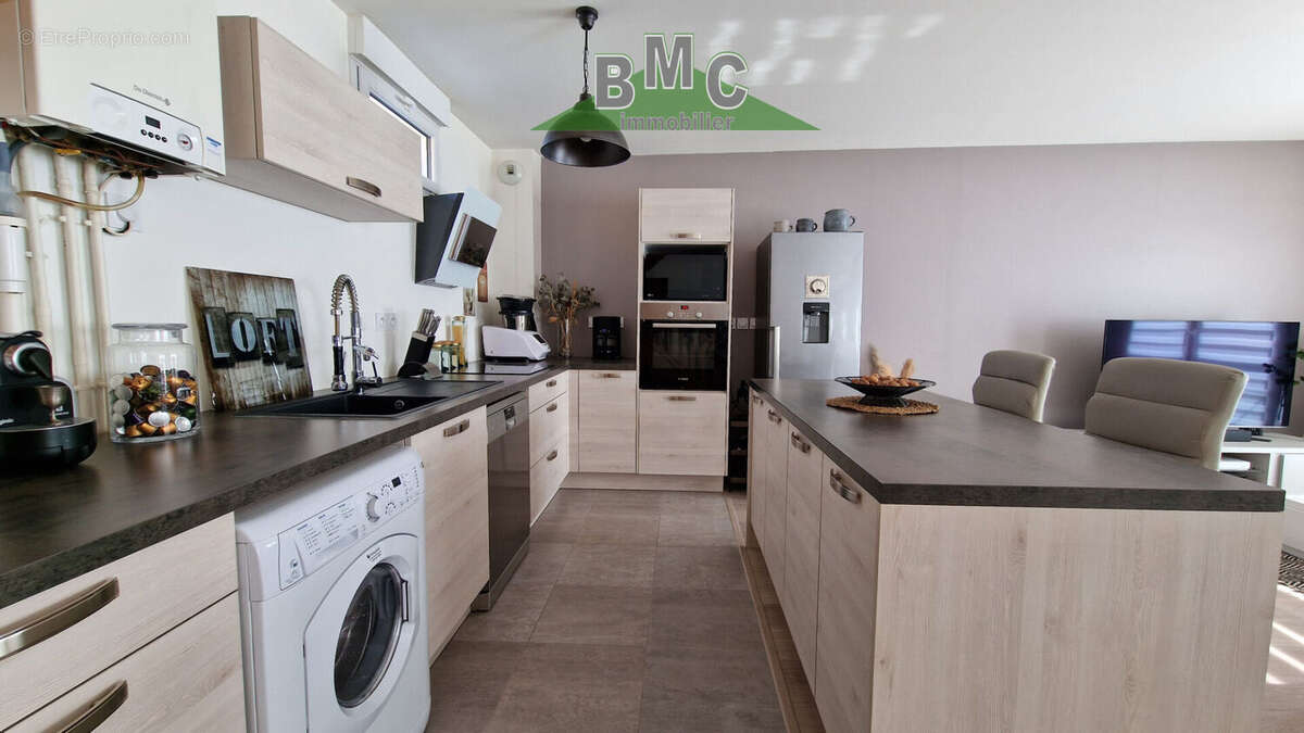 Appartement à LE PLESSIS-BOUCHARD