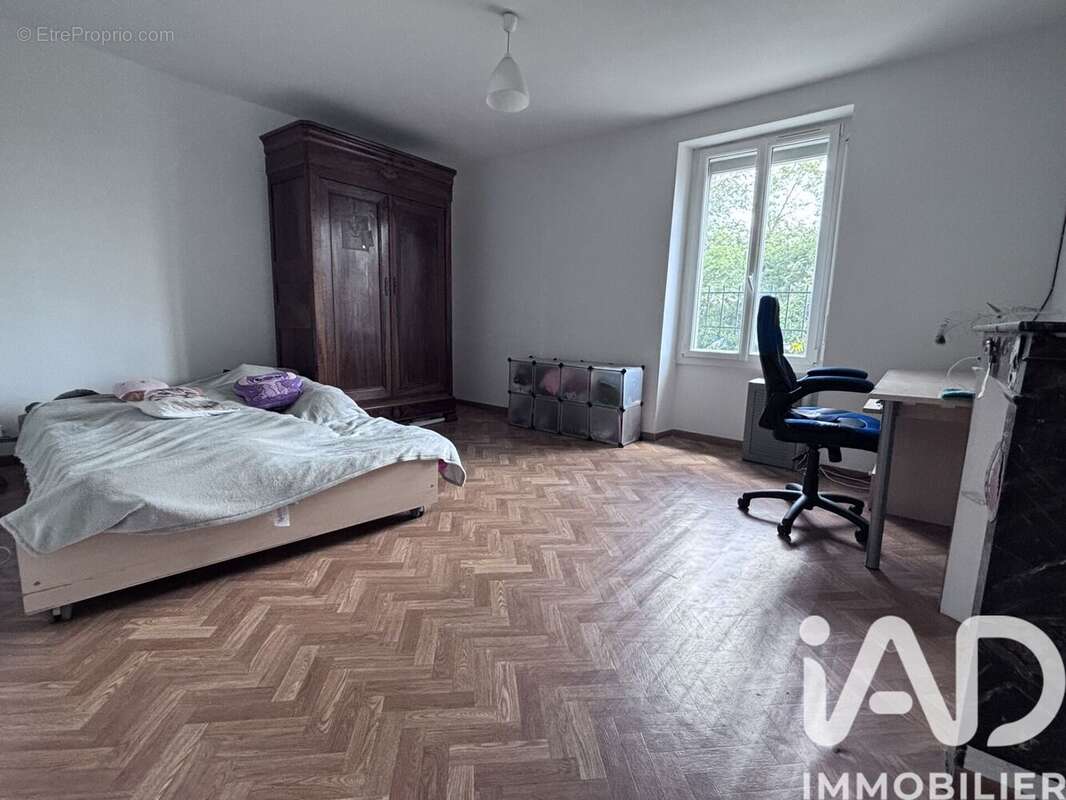 Maison 76 m² à Loudun  - photo 7