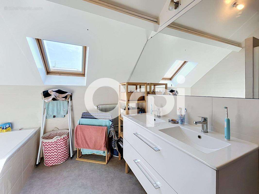 Appartement à BRIVE-LA-GAILLARDE