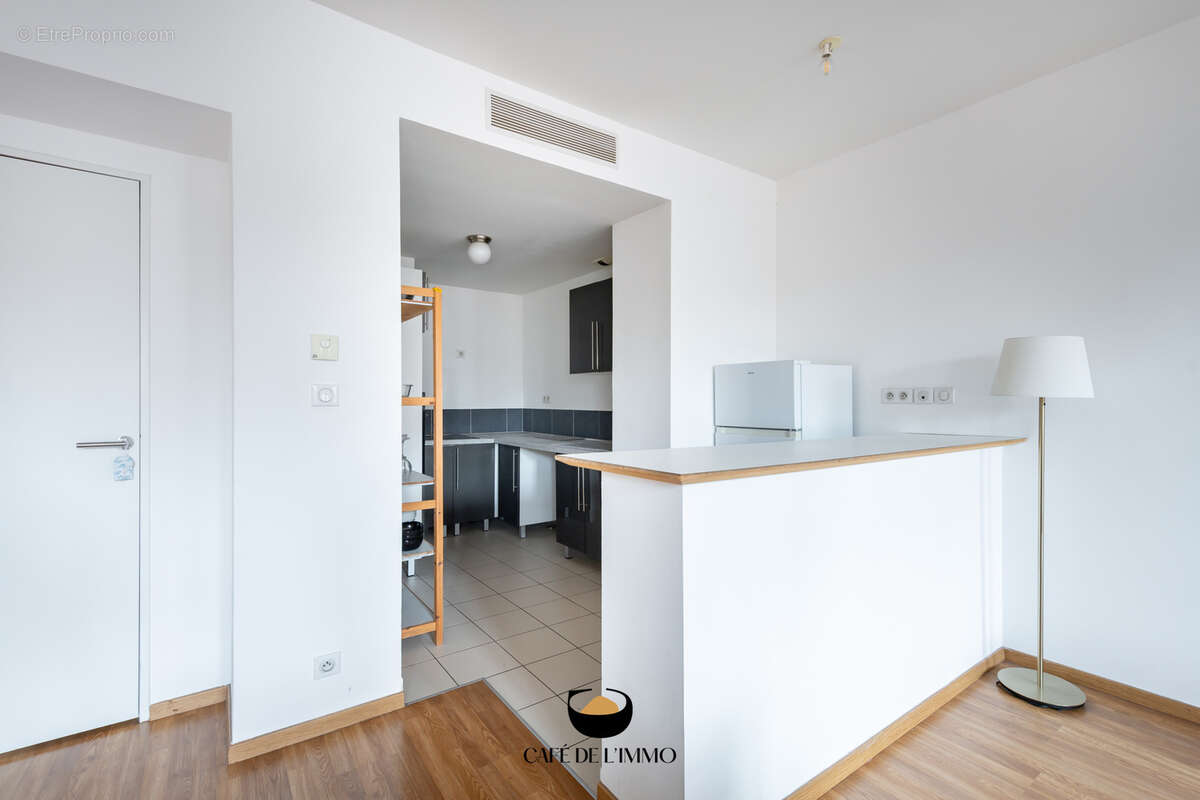 Appartement à MARSEILLE-2E