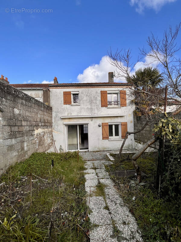 Maison à BOUGUENAIS