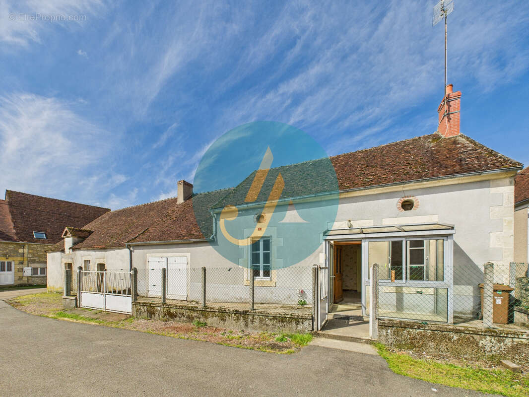 Maison à ARBOURSE