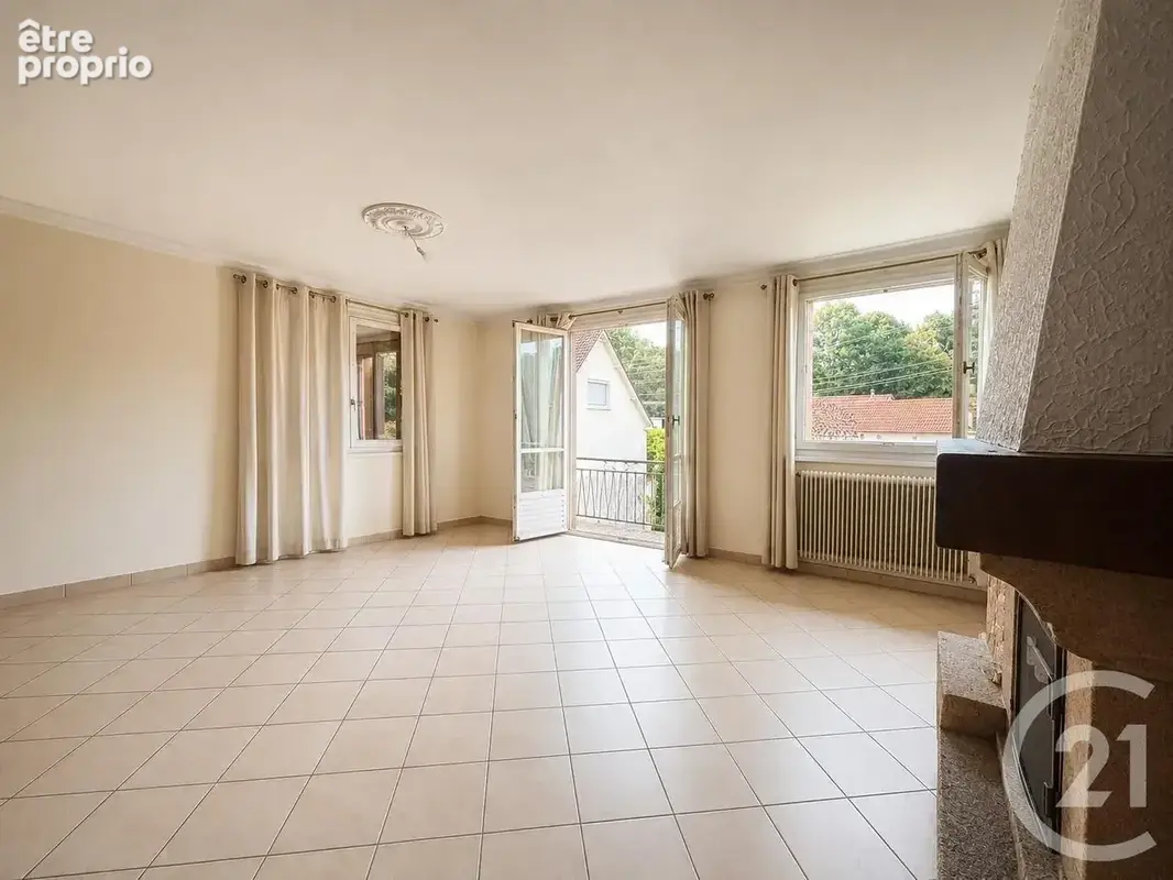 Maison 4 pièces 112 m² à vendre à Jouy (28300) - photo 3