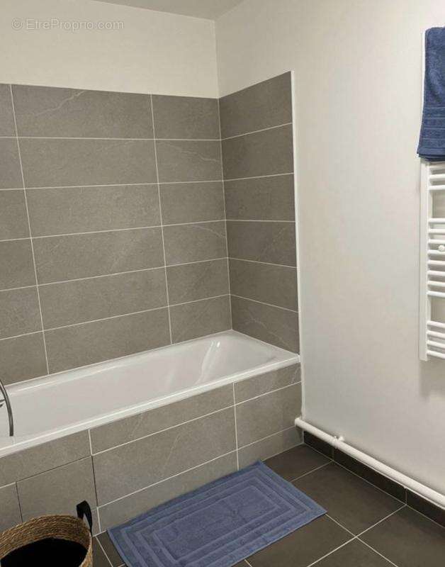 Appartement à CHASSIEU