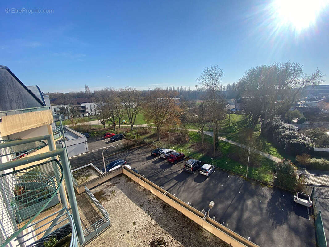 Appartement à MONDEVILLE