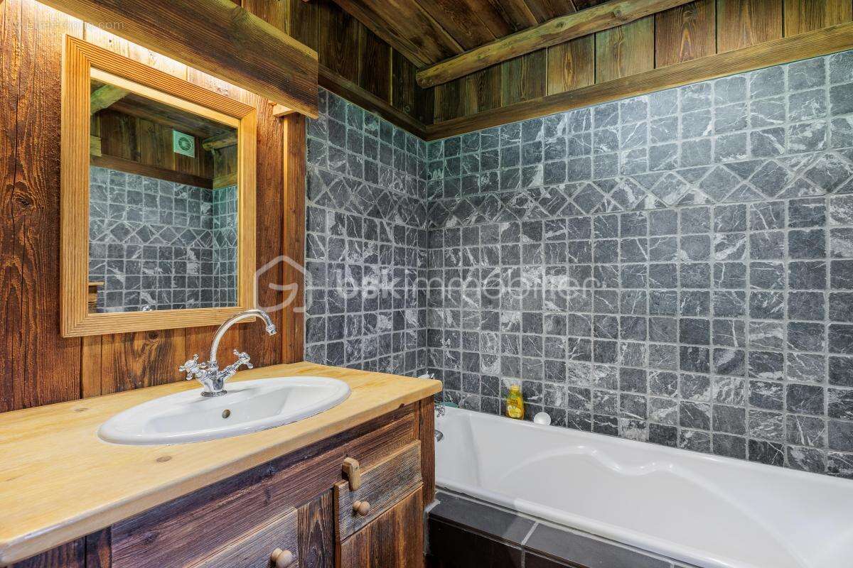 Maison à LES HOUCHES