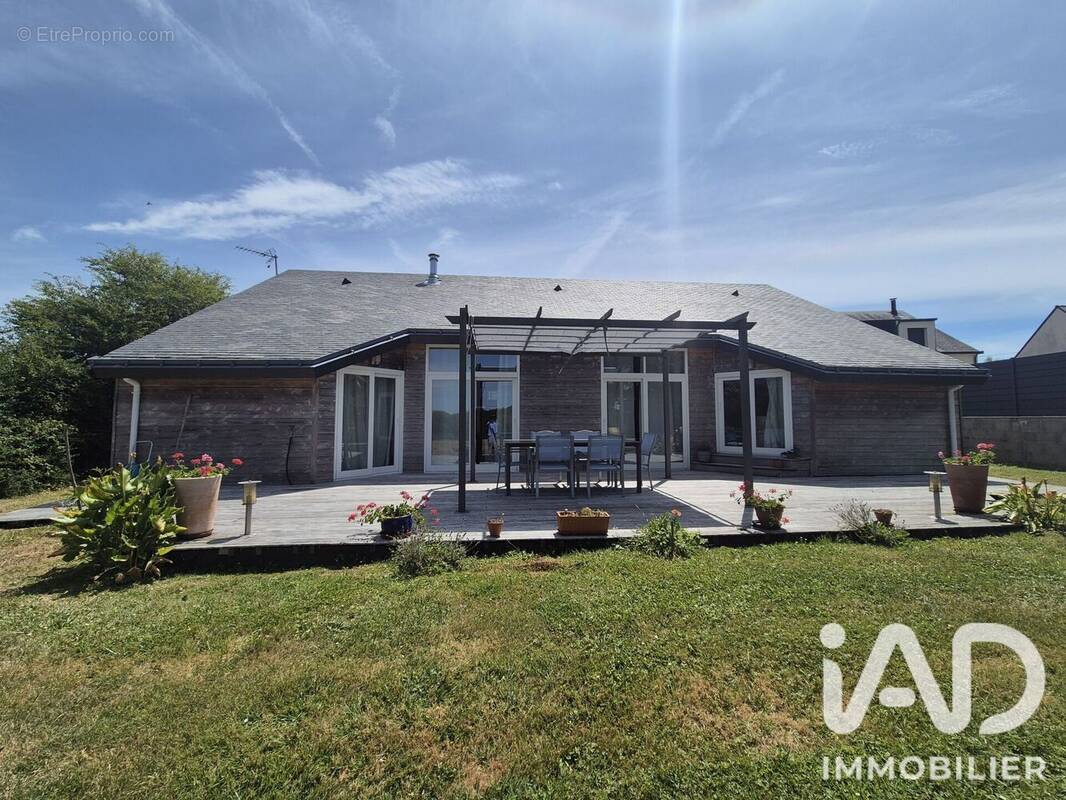 Photo 1 - Maison à SAINT-MOLF