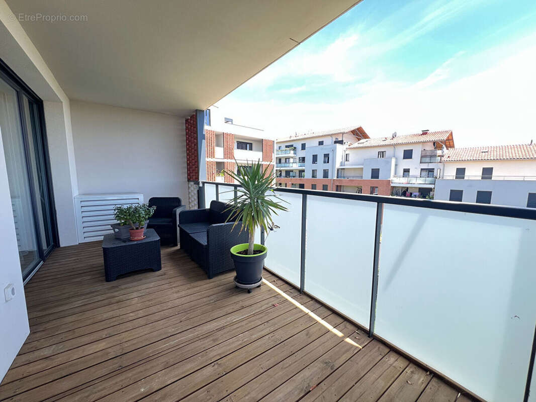 Appartement à SAINT-ORENS-DE-GAMEVILLE