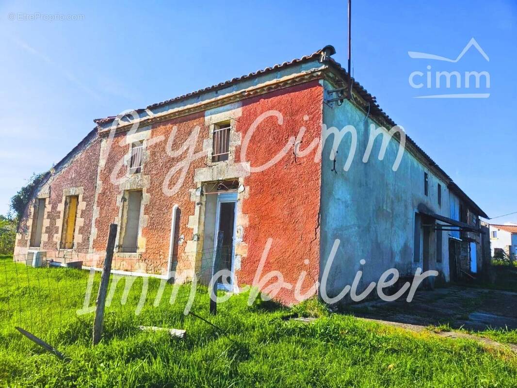 Maison à BRAUD-ET-SAINT-LOUIS