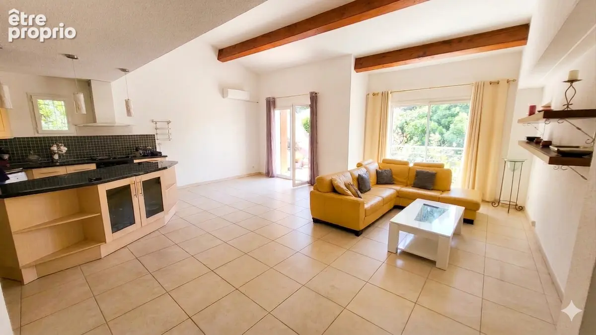 La Ciotat quartier  Peymian ? Grand T2/3 en Duplex 76 m² avec 2 Terrasses (33 m²) et Box fermé - photo 3