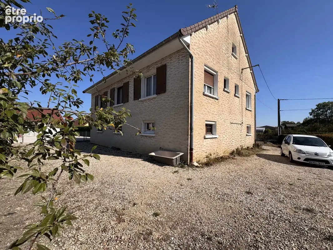Maison individuelle avec grand terrain et potentiel d’aménagement - photo 15