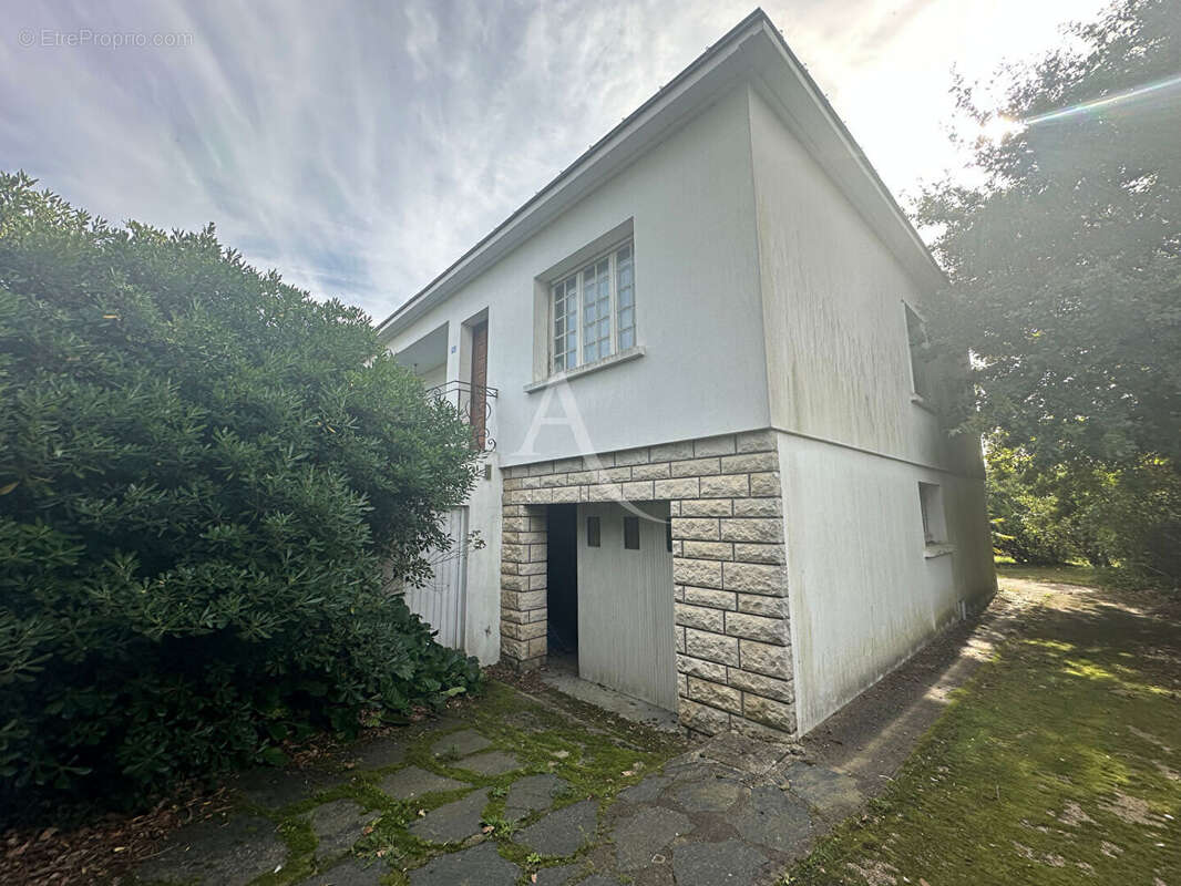 Maison à rénover 4 chambres à vendre en plein centre d'Aizenay - photo 16