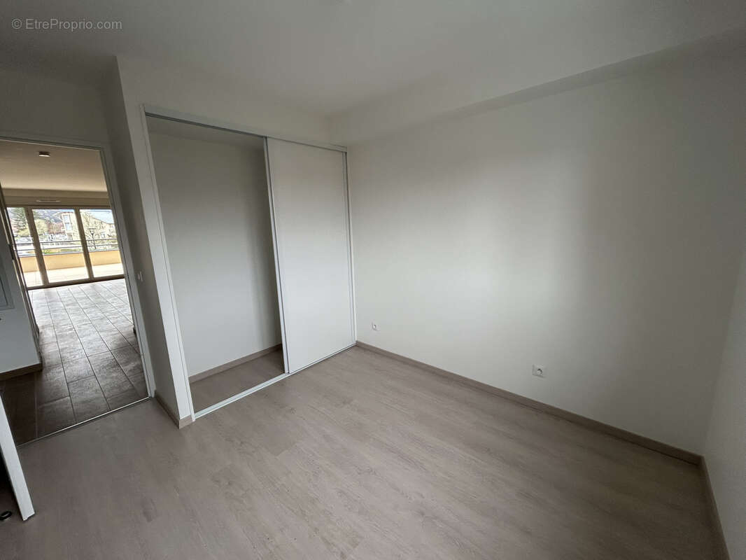 Appartement à VIF