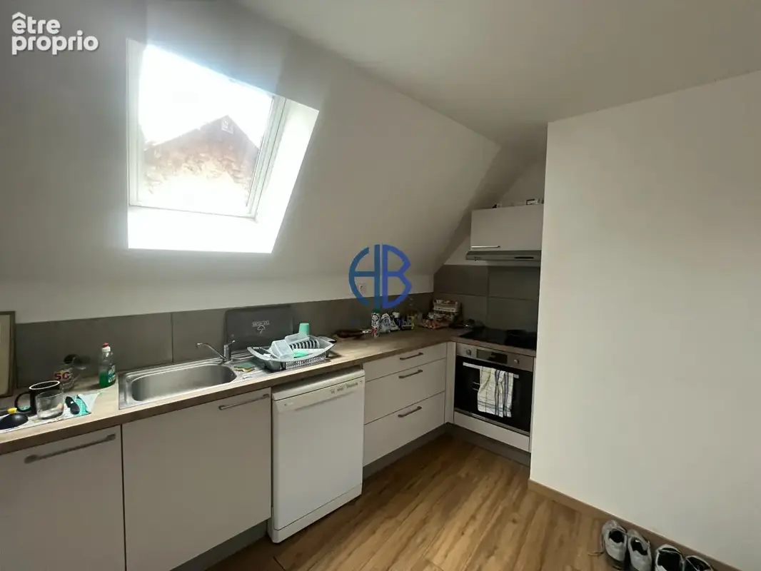 Appartement plein centre Morestel - photo 2