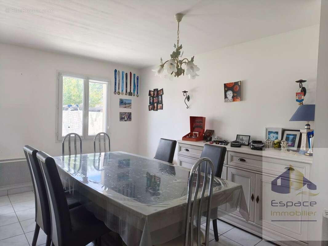 Maison plain-pied, 3 chambres, garage et jardin - photo 5