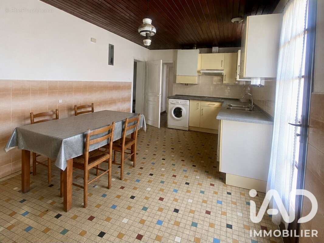 Maison 80 m² à Tosse  - photo 3
