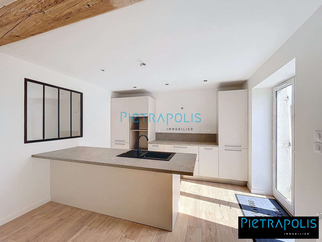 Maison à SAINT-JULIEN