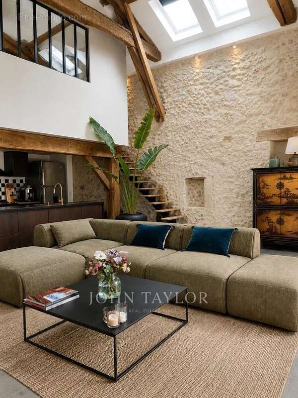 Maison à SAINT-EMILION