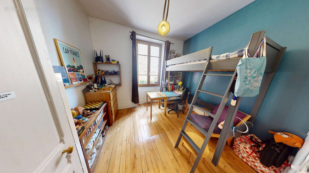 Appartement à LYON-9E