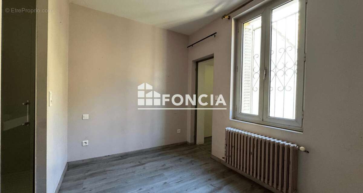 Maison à VILLEFRANCHE-DE-ROUERGUE