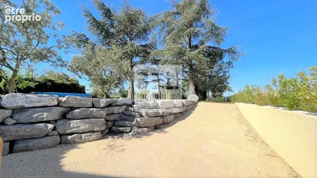 Maison de standing avec grand terrain constructible - photo 13