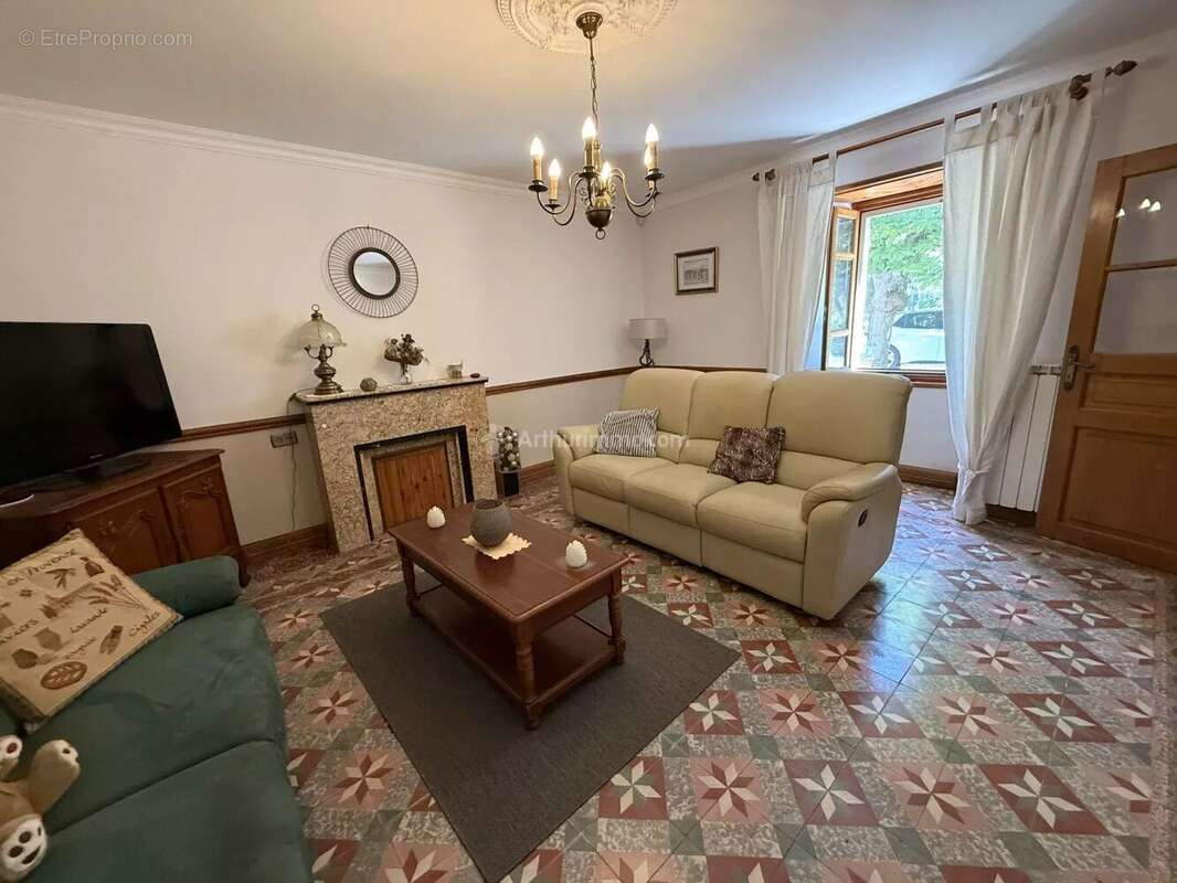 Maison à SAINTE-CROIX