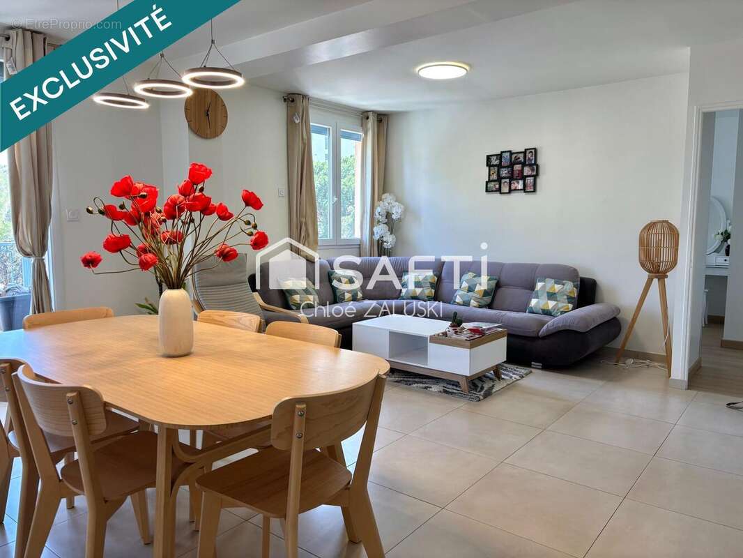 Photo 2 - Appartement à FREJUS