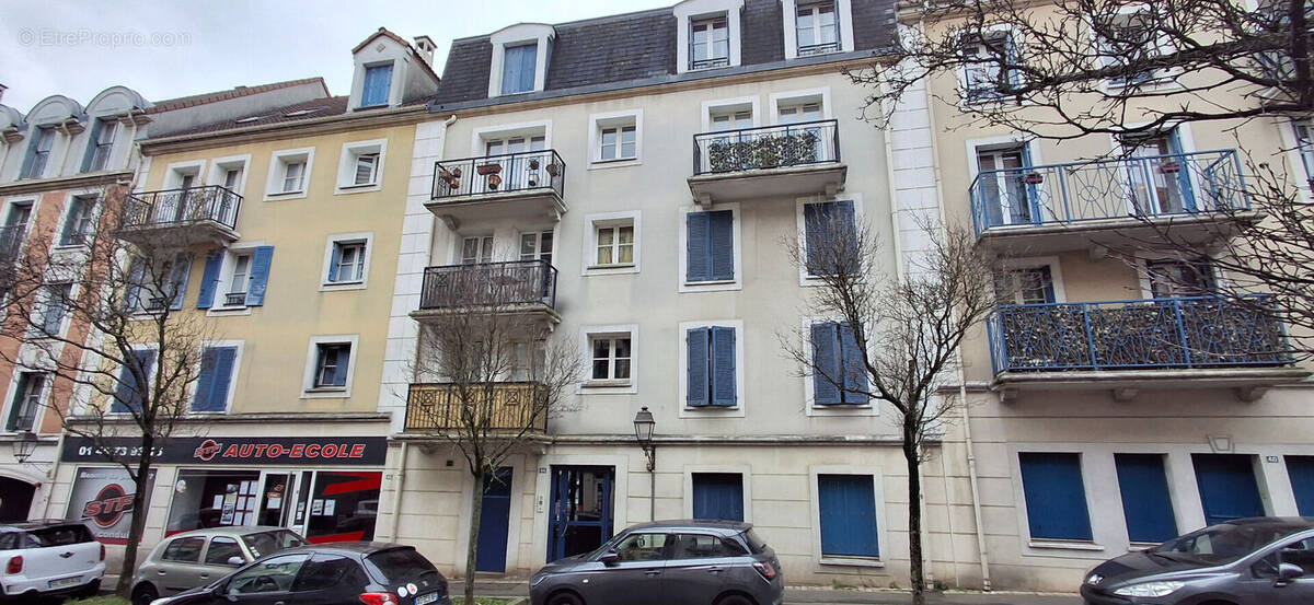 Appartement à THIAIS