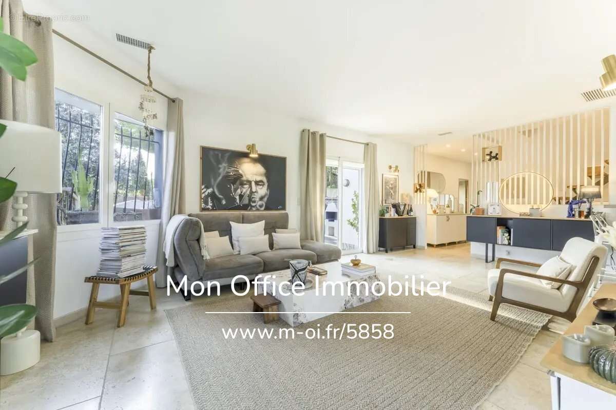 Maison à SAUSSET-LES-PINS