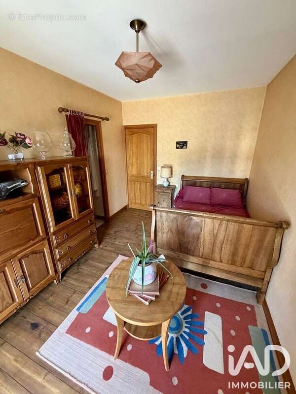 Maison 136 m² à Chaniers  - photo 7