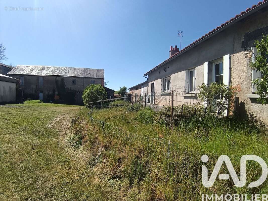 Photo 4 - Maison à SAINTE-VERGE