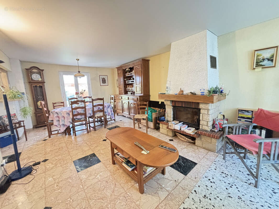 Maison à SAINT-APOLLINAIRE