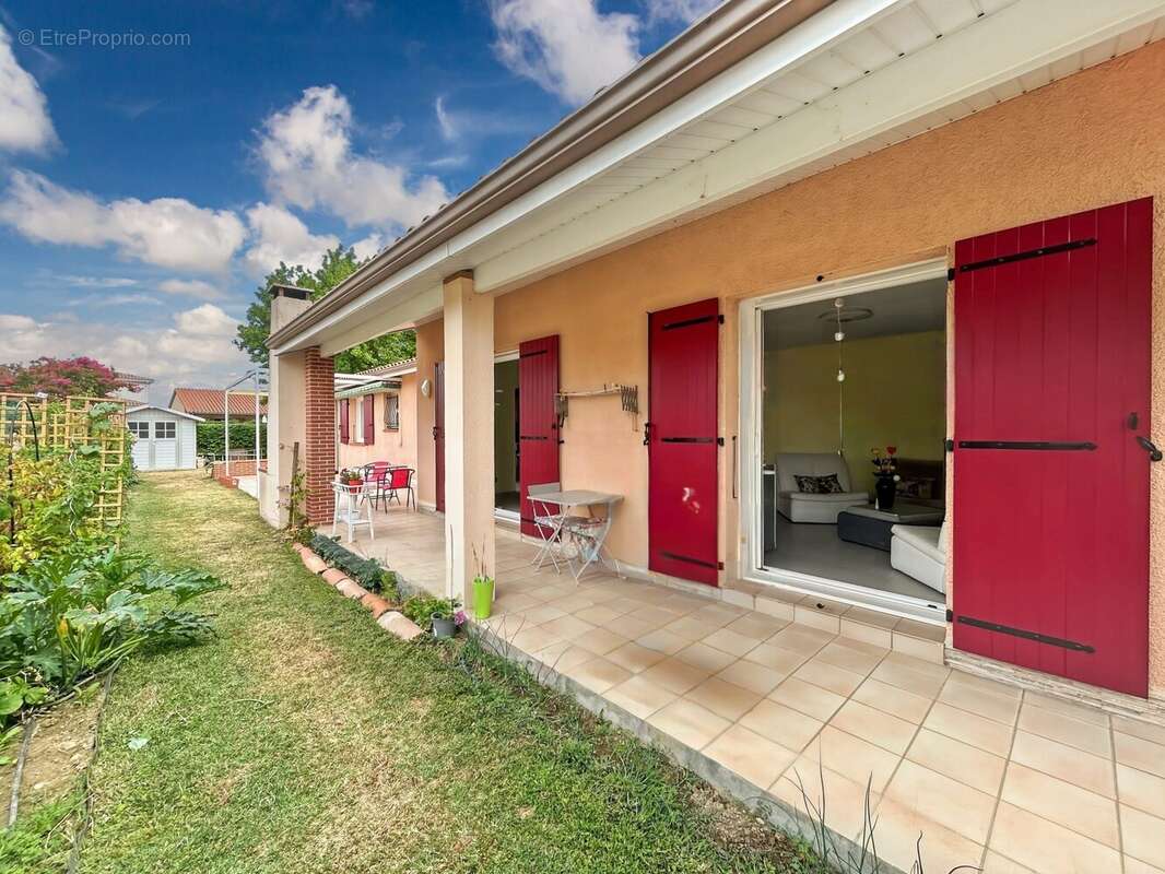 Maison 140 m² à Frouzins  - photo 2