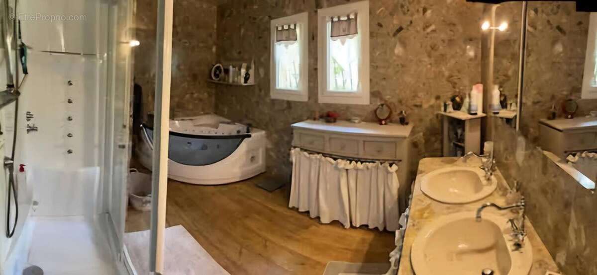 Maison à SULLY-SUR-LOIRE