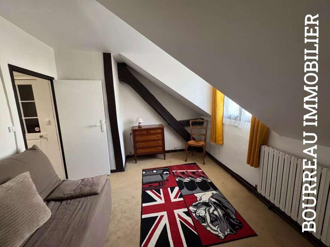 Maison à JOIGNY