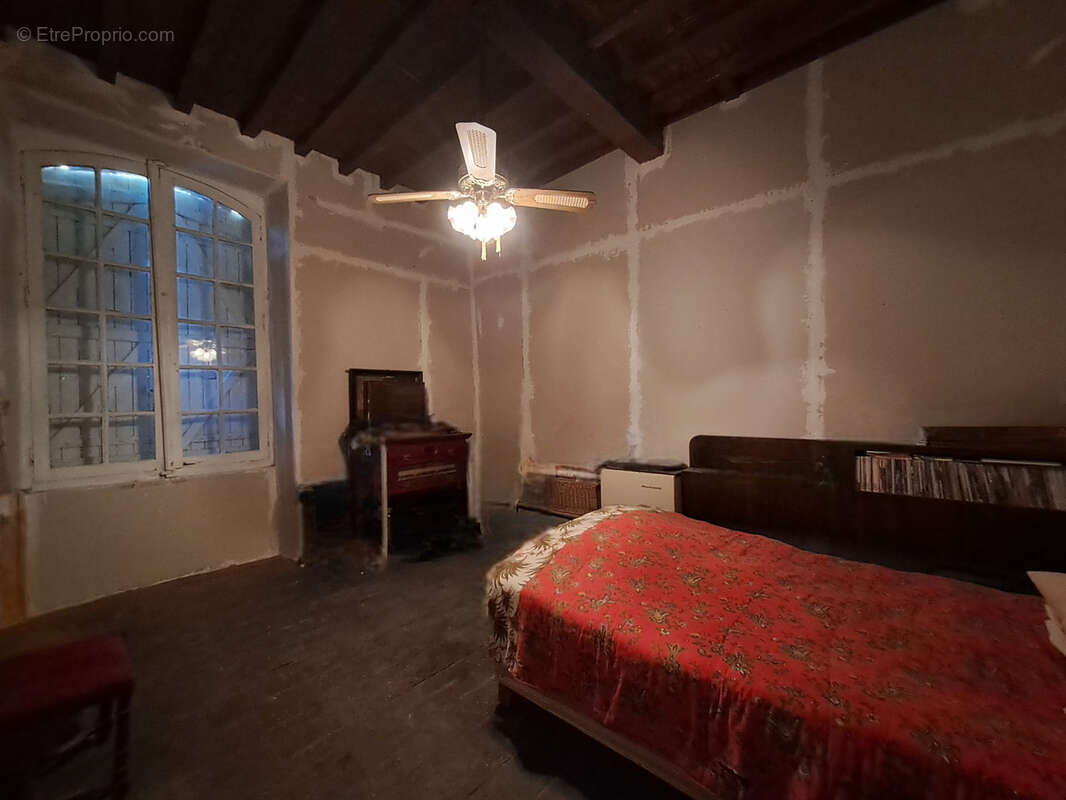 Maison à PORT-SAINTE-MARIE