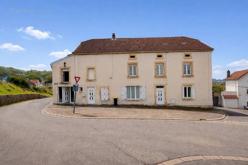 Maison à MONT-SAINT-MARTIN