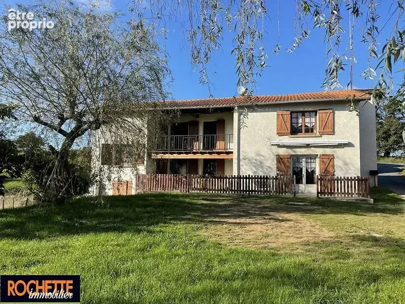 Maison 145 m² à Neulise  - photo 2