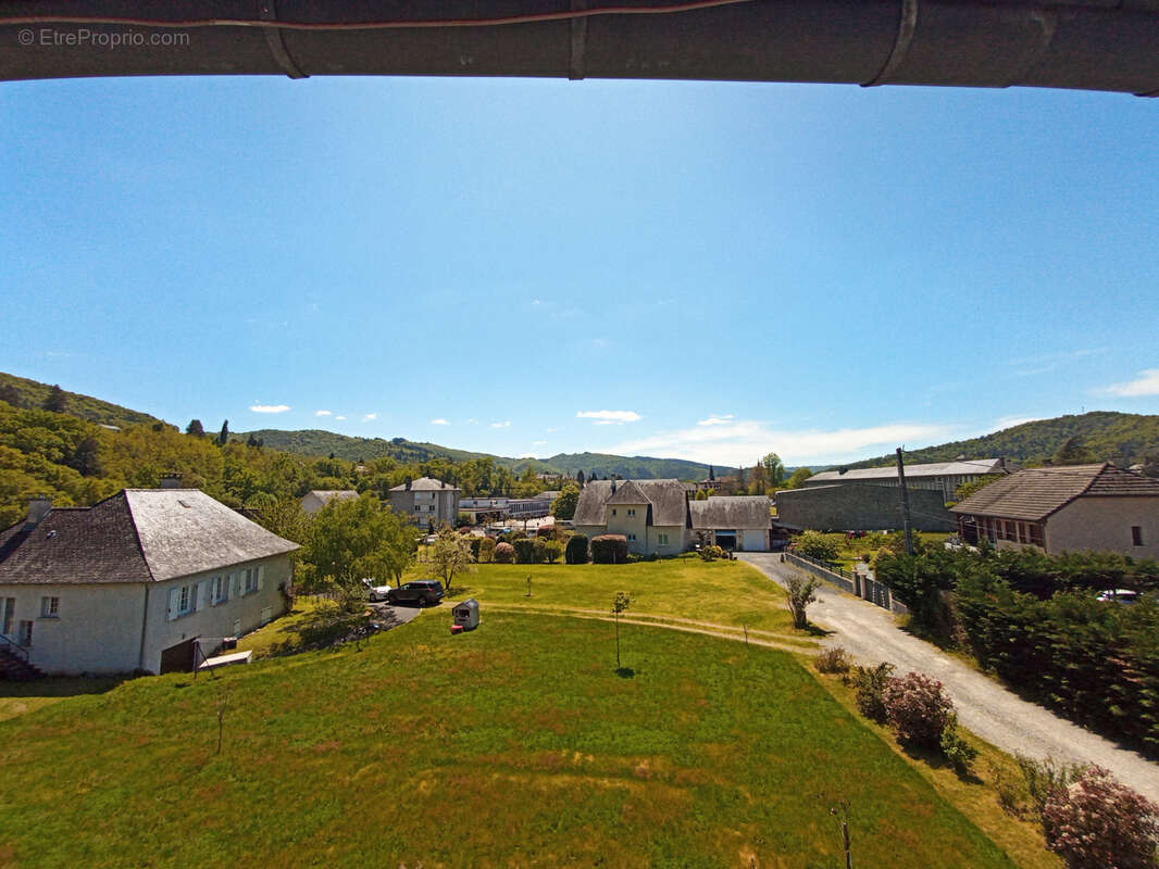 Maison à MONCEAUX-SUR-DORDOGNE
