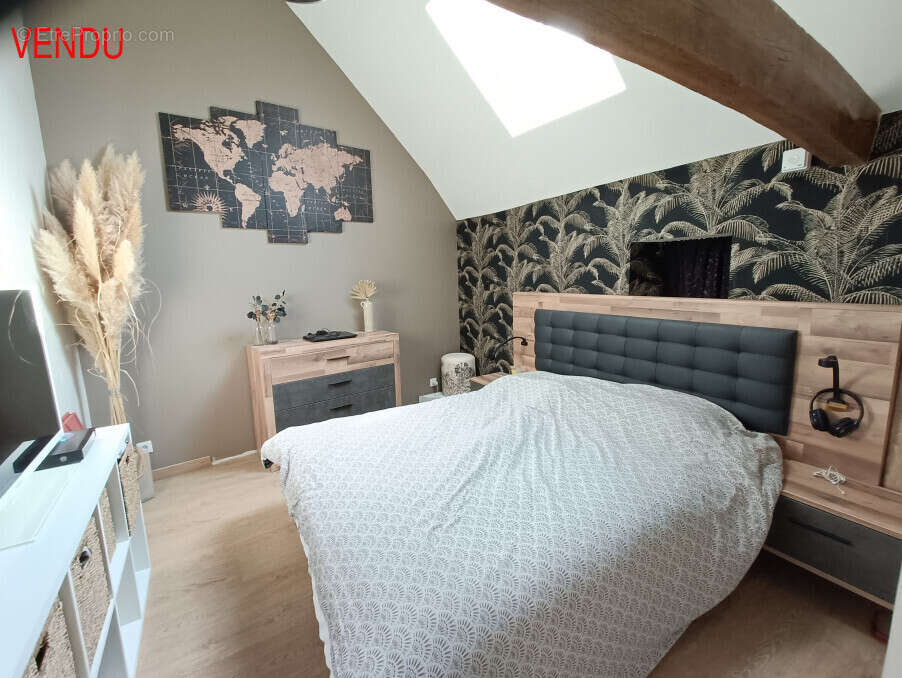 Maison à SAINTE-RADEGONDE