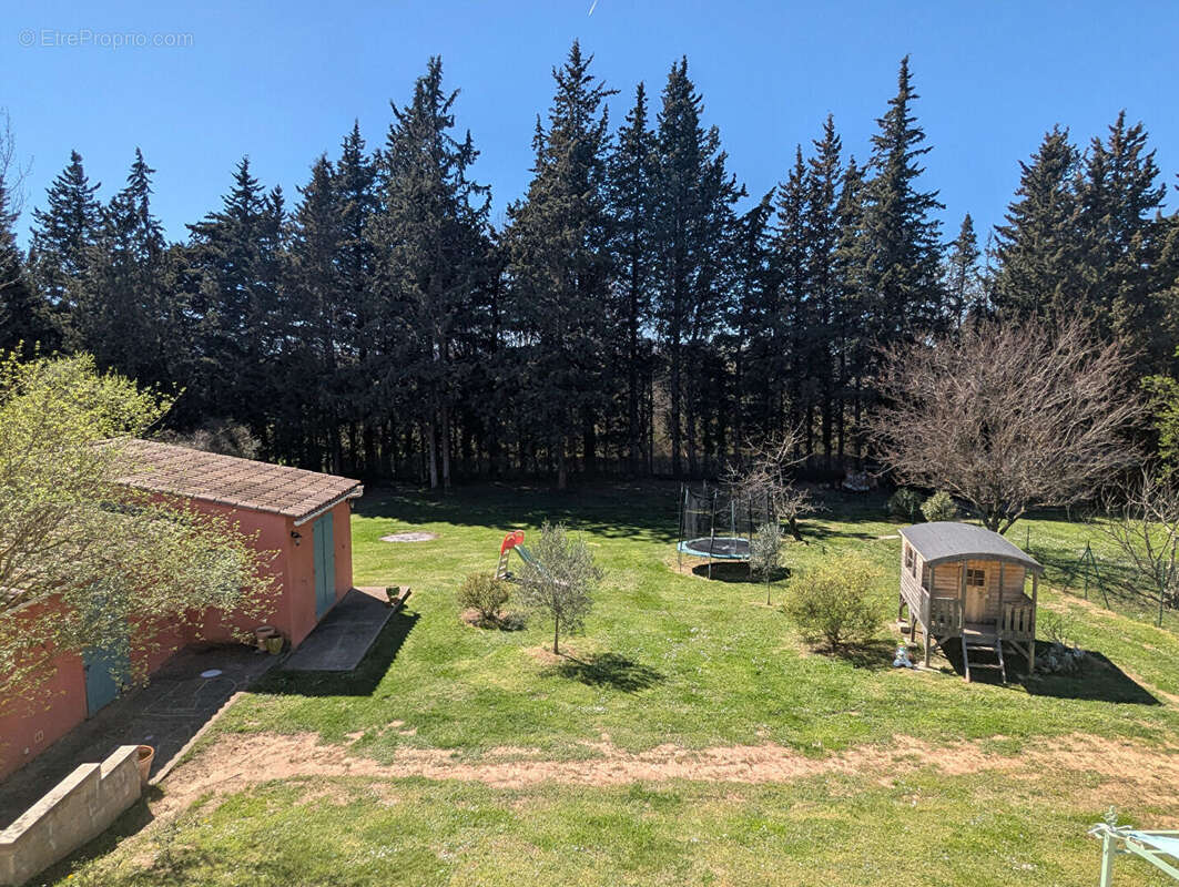 Maison à VILLECROZE