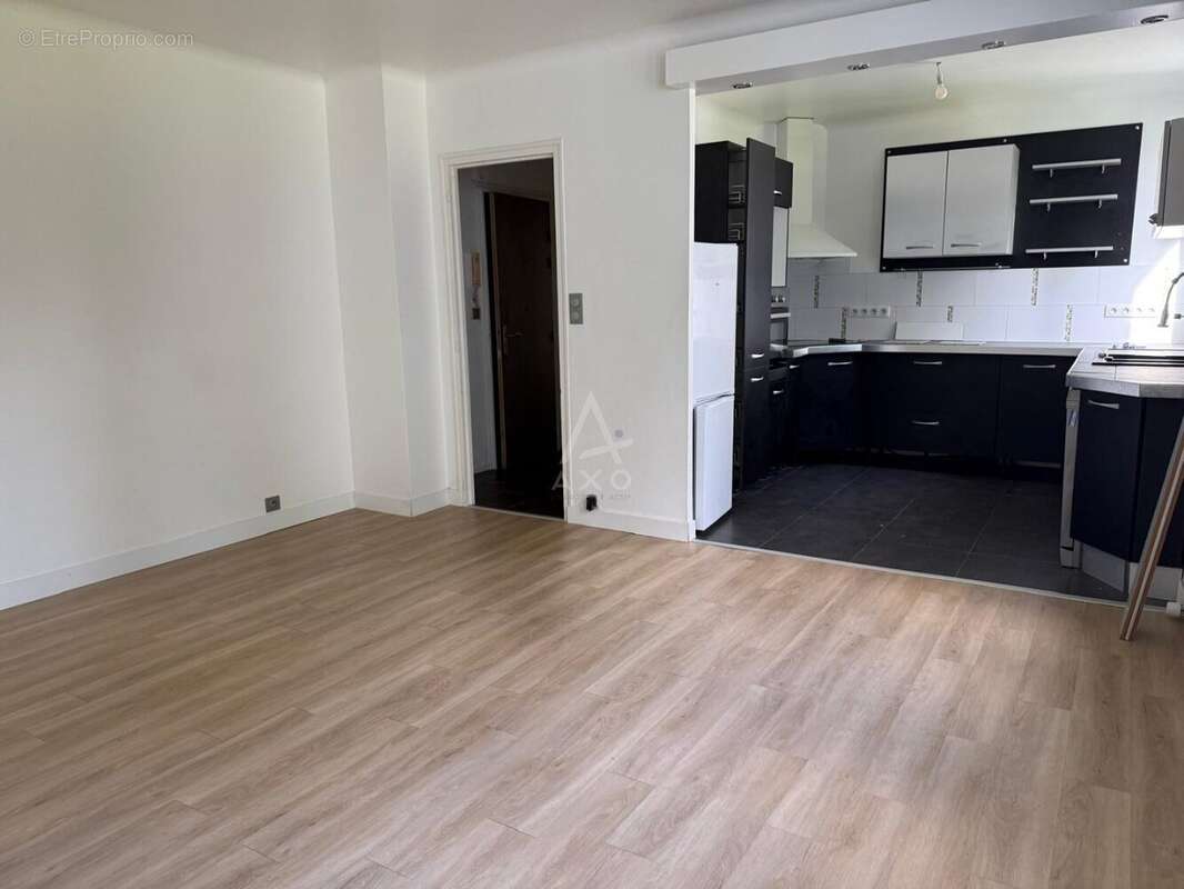 Appartement à SAINT-SEBASTIEN-SUR-LOIRE