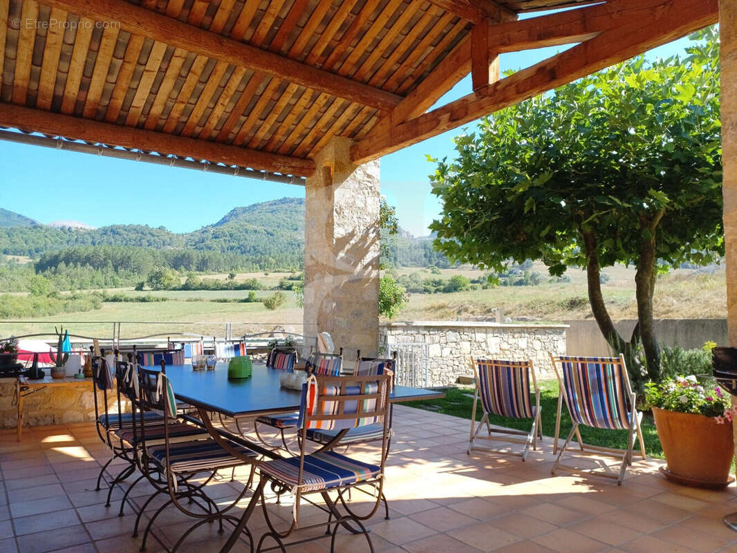Maison à BUIS-LES-BARONNIES